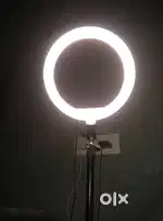Ringlight with stand