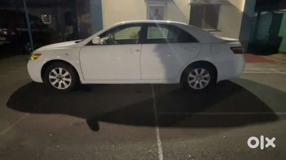CAMRY 2006 MODEL IN GOOD CONDITION