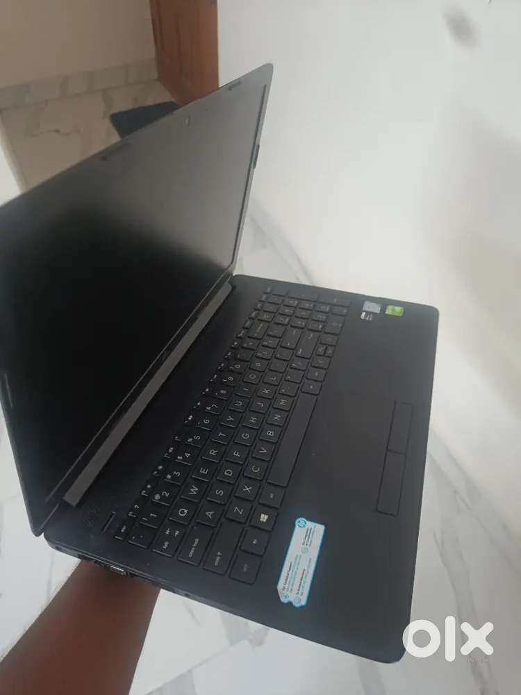 hp laptop with 8gb Ram and 2gb graphic card