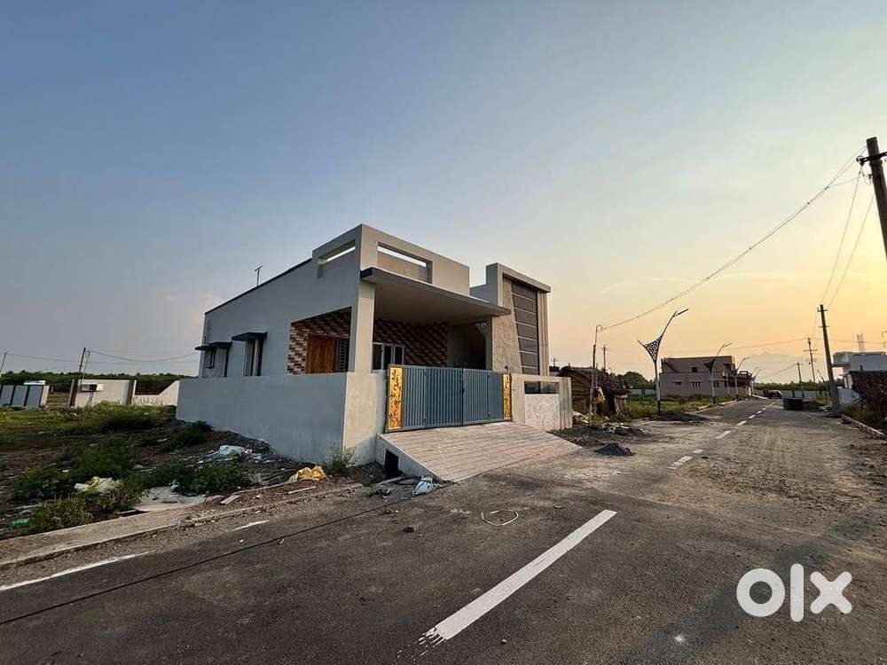 Saravanampatti is known for its excellent connectivity & land