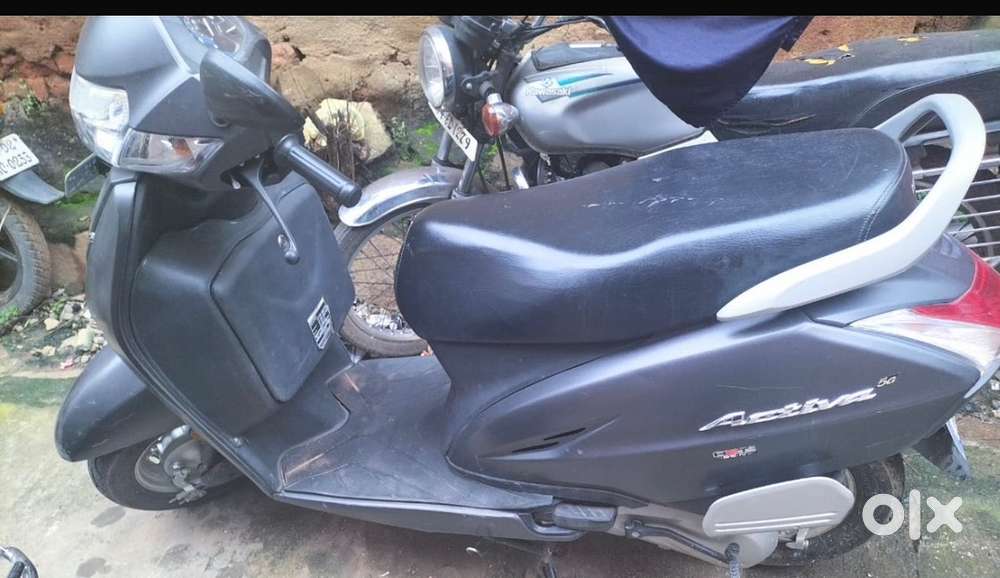 Activa 5G ; well maintained