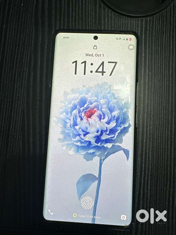 Vivo v27 pro (8/128)