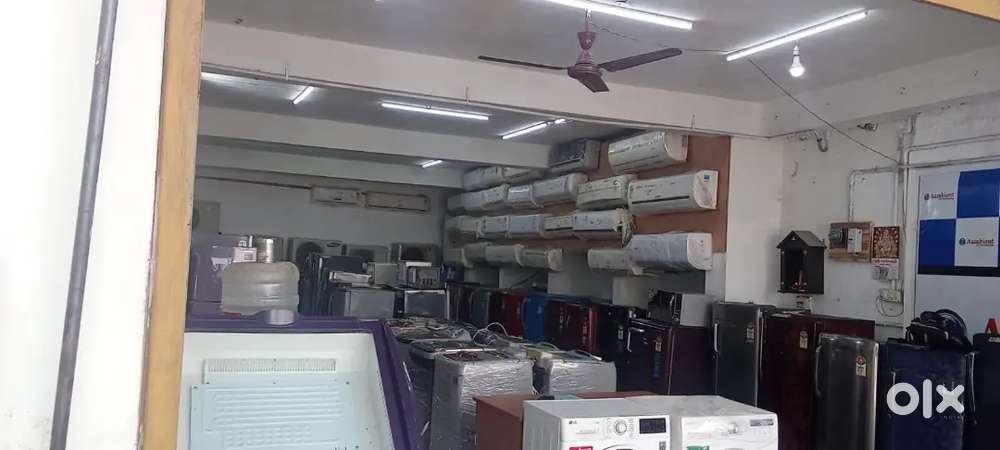 //second hand Washing machine, fridges & acs shop