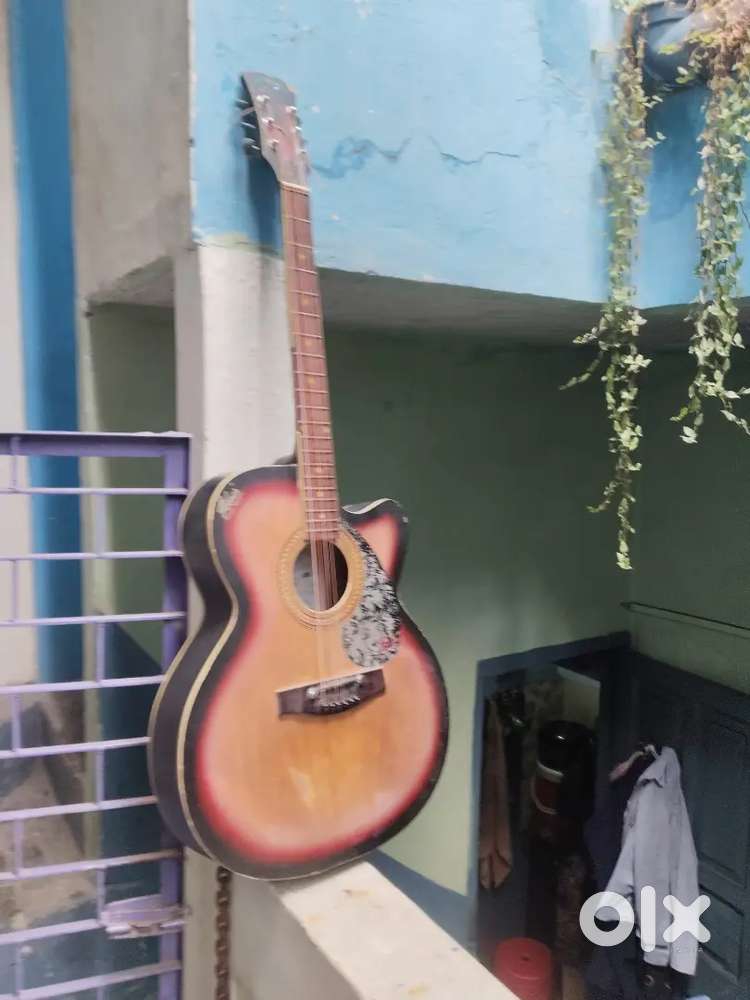 Second hand guitar for sale!!!