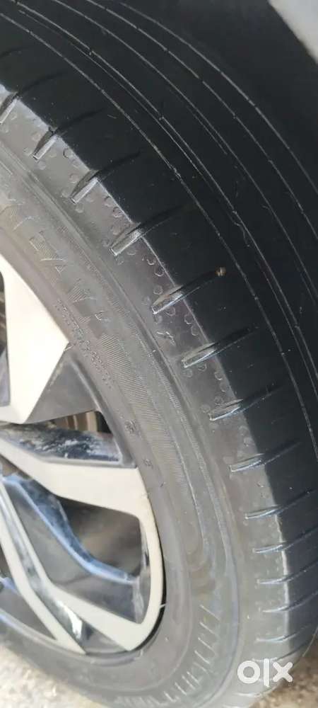 Goodyear Efficient Grip,