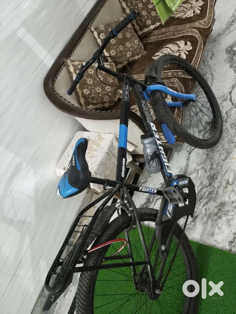 All in good condition urgent sale cycle 2mahine phle hi le thi bhai