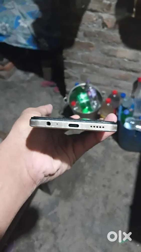 Back camera todha dhundhla h aur koi problem nhi h