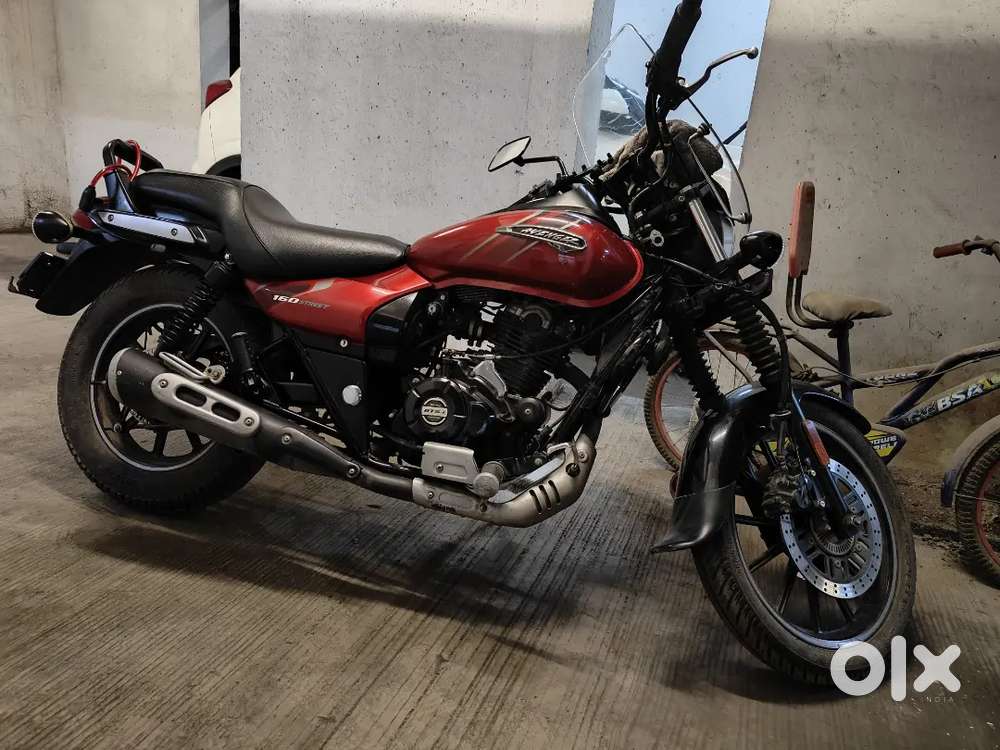 Bajaj Avenger 160 BS