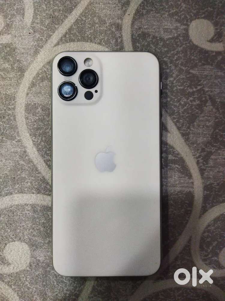 Iphone x conwart 11 pro  9000 oppo f15 price 6500