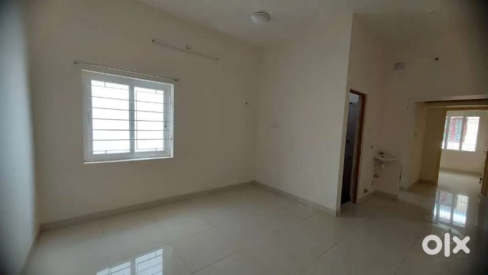 1 bhk for rent with car parking seperate eb