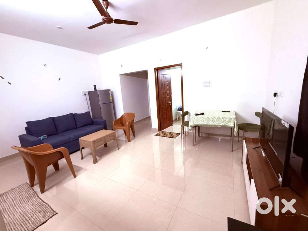 1BHK Fully Furnished Well Suitable Bachelors and Family