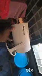 LAPCARE PROJECTOR WITH WHITE SCREEN