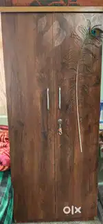 Almirah-Brown-Wooden-Wardrobe-Cupboard-Storage-Lock