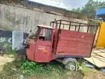 Loading auto rickshaw in good condition Piaggio company