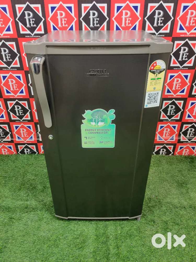 :*-1 Tata Croma single door fridge litely used with 1 year warranty//