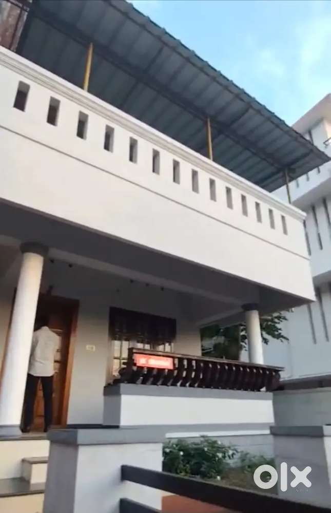 Beautiful house for sale in Kalathipady