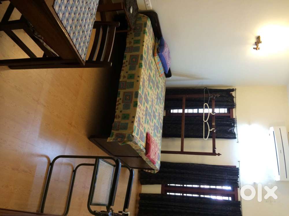 Fully furnished room for rent