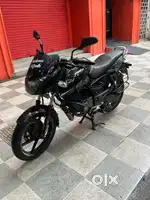 Pulsar 125 DTS-i BS6 (Black with platinum)