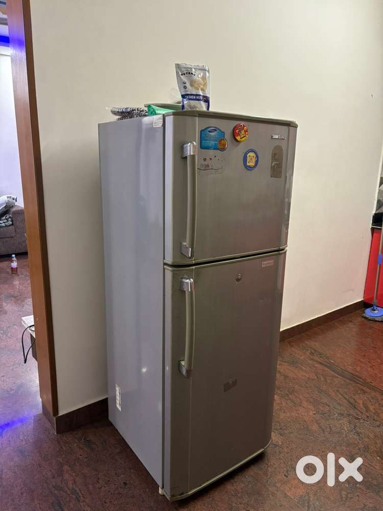 Samsung double door refrigerator