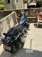 Bajaj Avenger 160 Street