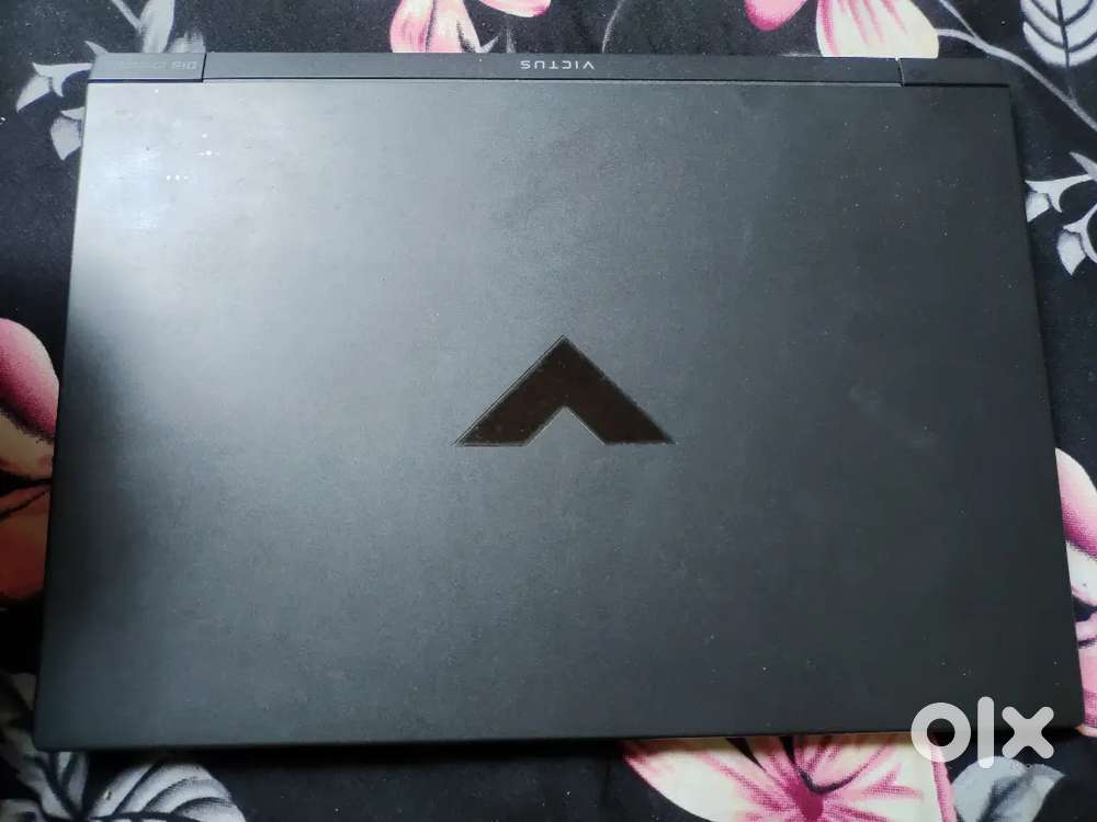 HP VICTUS RAYZEN 5