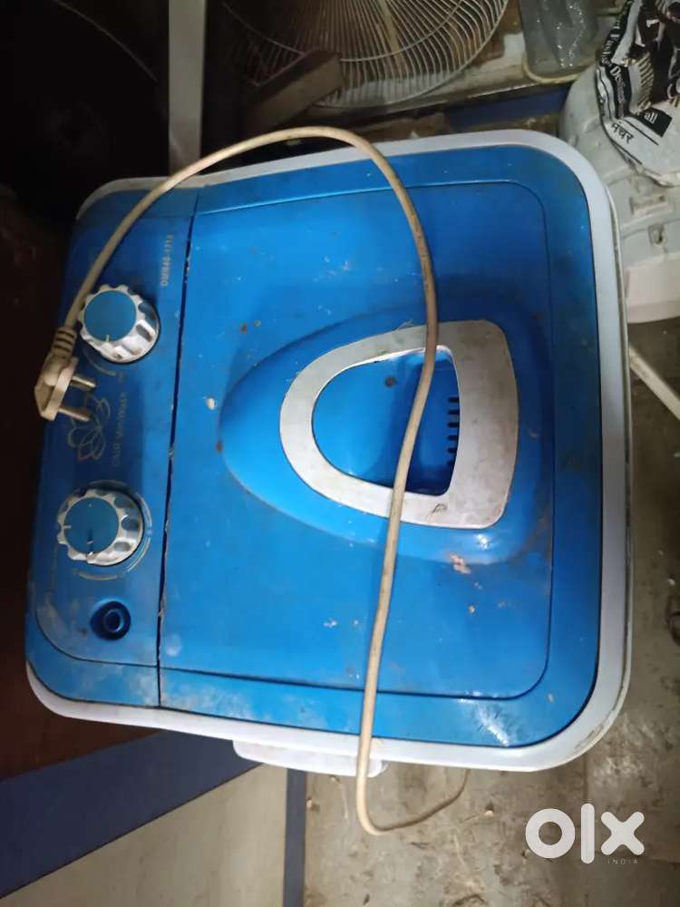 Mini waching machine