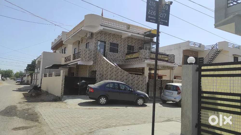 For rent Near om Cineplex in sadhu vaswani kunj