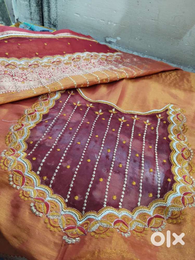 Blause karigar