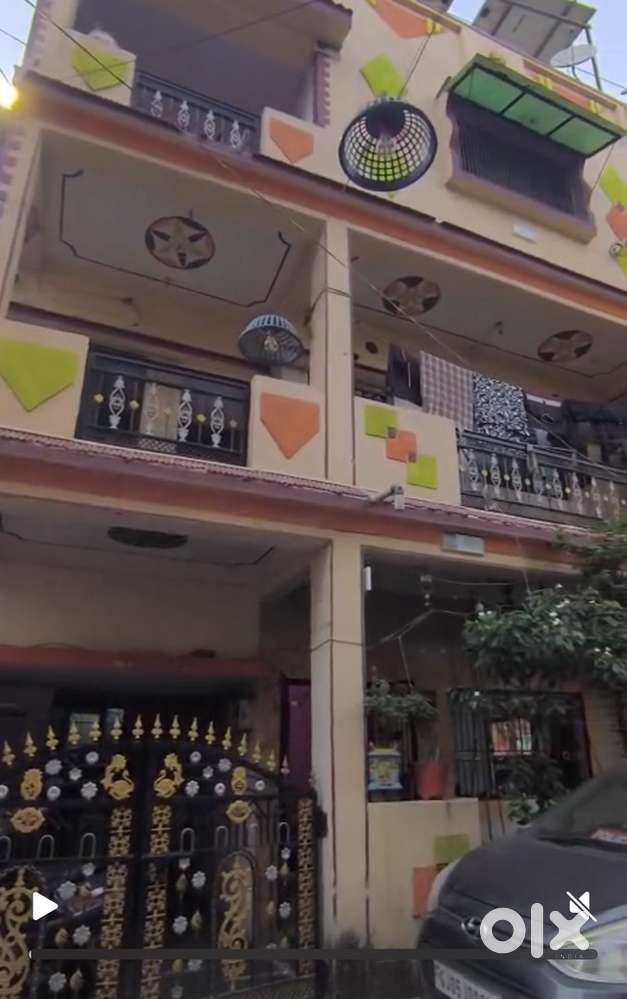 24*43 house sell