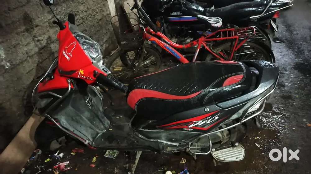Deo bike best condition one  hande  used.