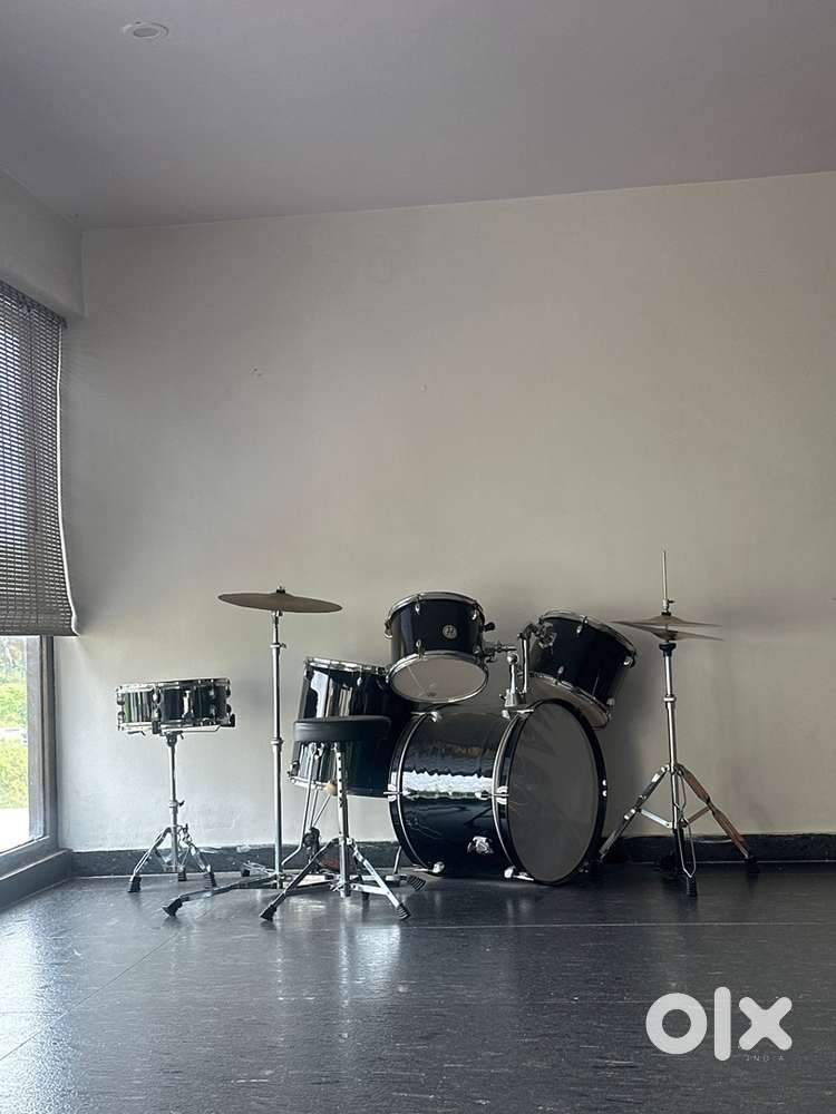 Drum set with sticks