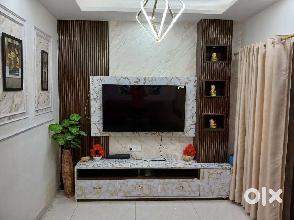 Independent Duplex with Park facing