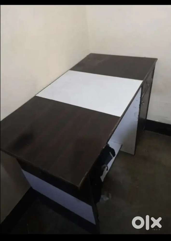 Table for computer and office