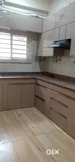 Vijaynagar colony 3bhk flat 3rd floor with cupboards No car parking