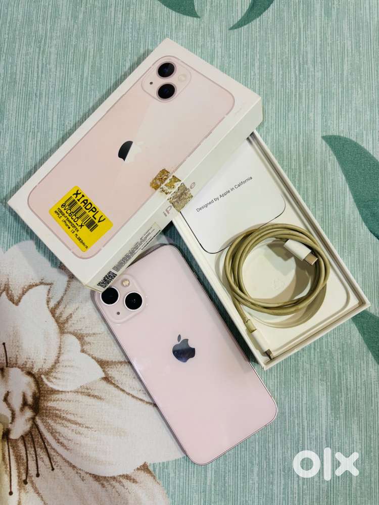 Iphone 13 pink colour.