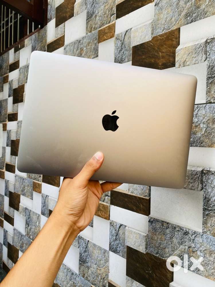 Macbook M1 2019