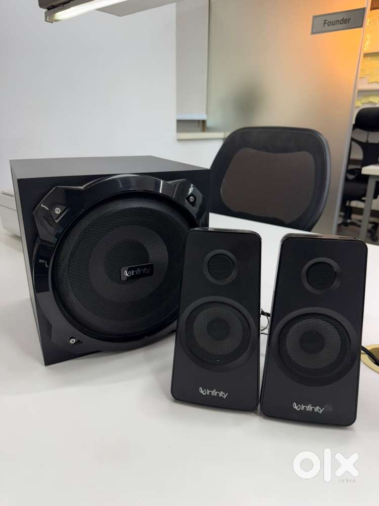 Infinity 2.1 speaker