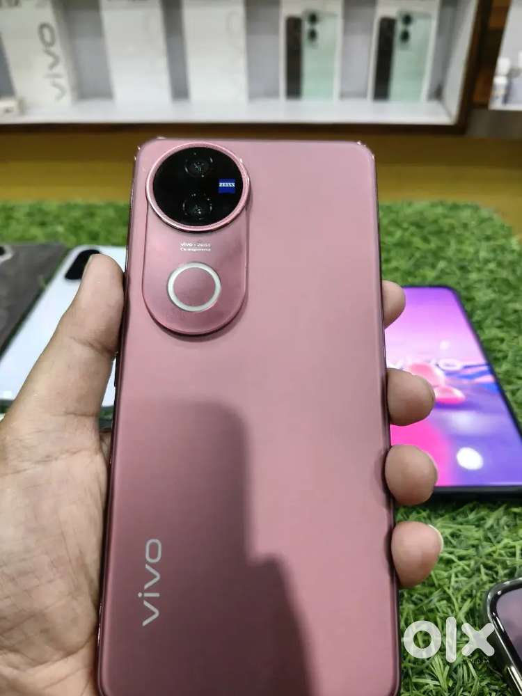 Vivo v50 sell 12/512
