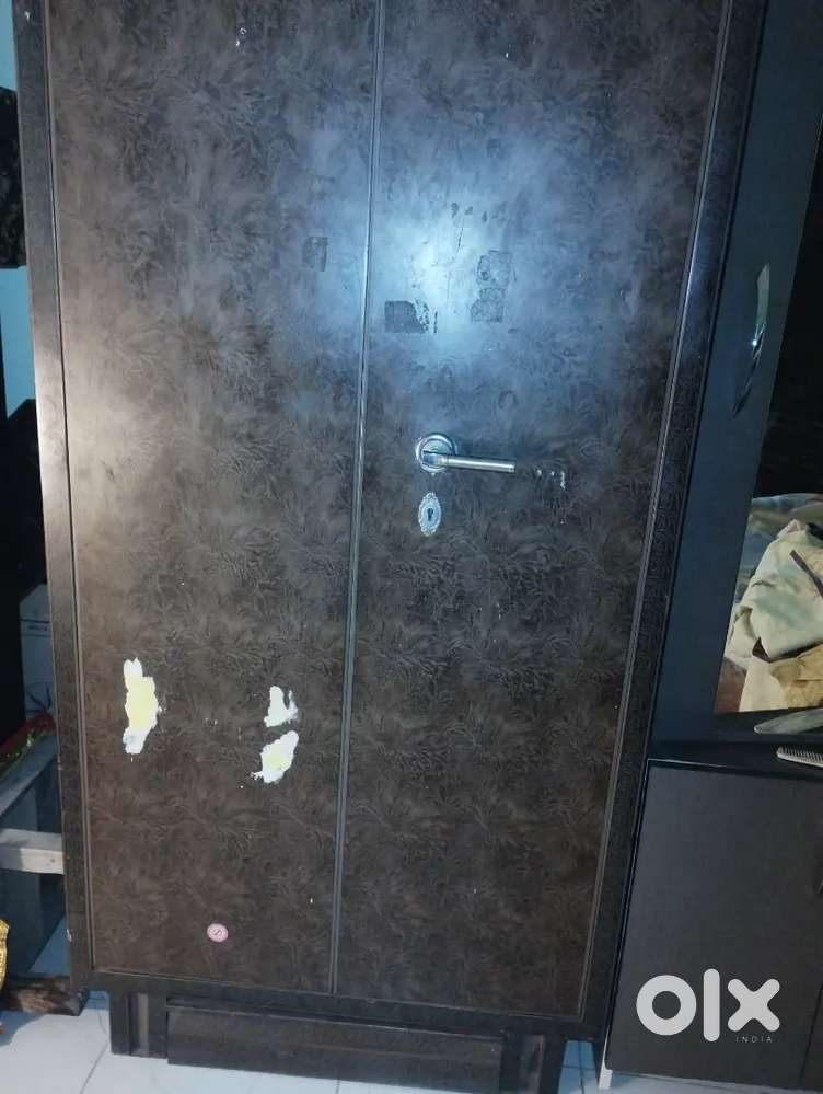 Iron wardrobe