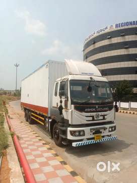 Ashok leyland Container 32 ft