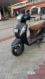 Access 125 Top madal