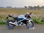 R15 m bdhiya condition mai hai