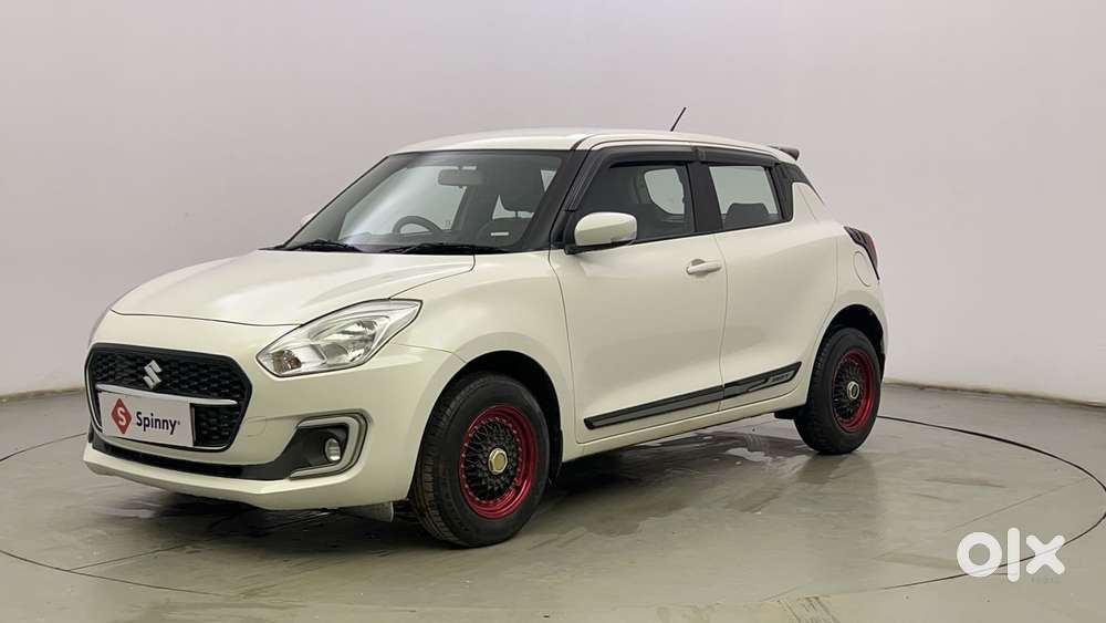 Maruti Suzuki Swift AMT VXI, 2022, Petrol