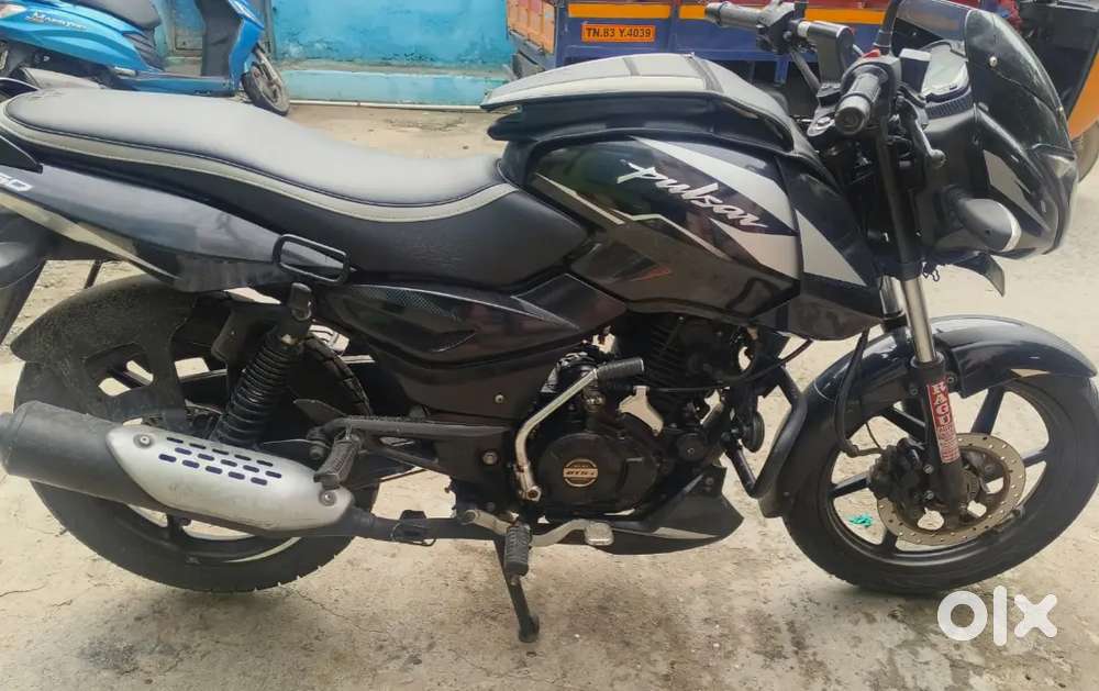 Has both self and kicker start features