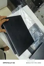 Dell cor i3 ram 8 SSD 256 win 11