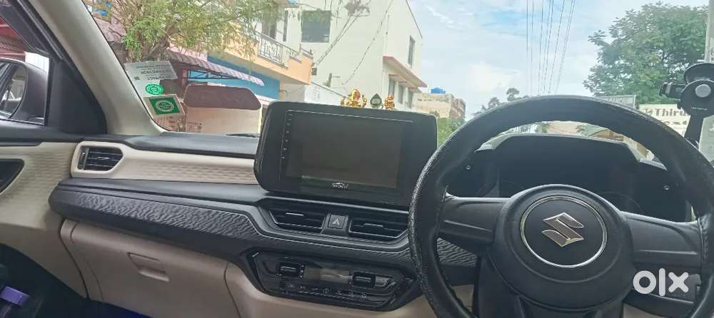 RED TAXI DRIVER WANTED