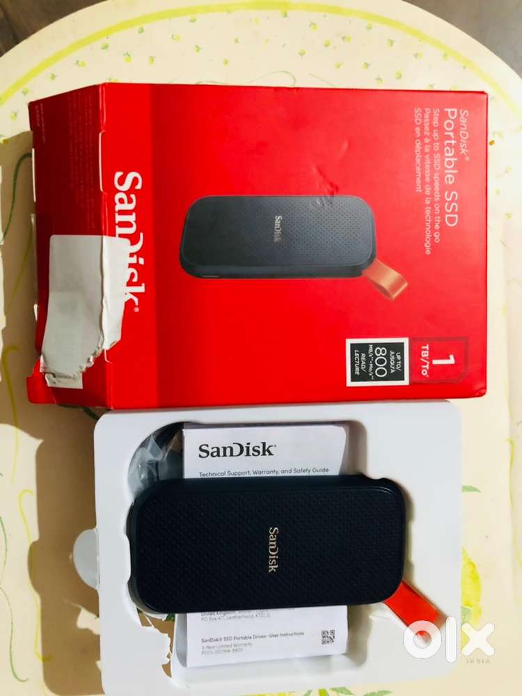 SANDISK 1TB SSD (Newly bought Never used)