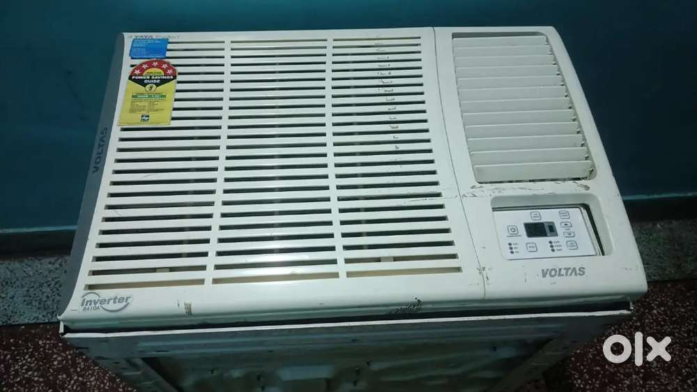 Voltas Inverter 2 year used but 5 year old Ac Sale Uttam Nagar