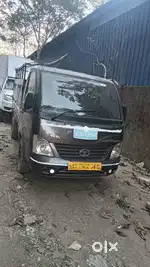 Tata super Ac mint commercial vehicle good in condition