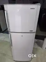 Selling samsung double door fridge with inbuilt stablizer